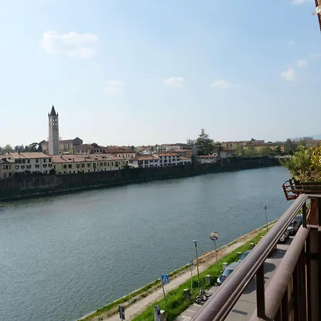 Vr - Cangrande On The River * Verona