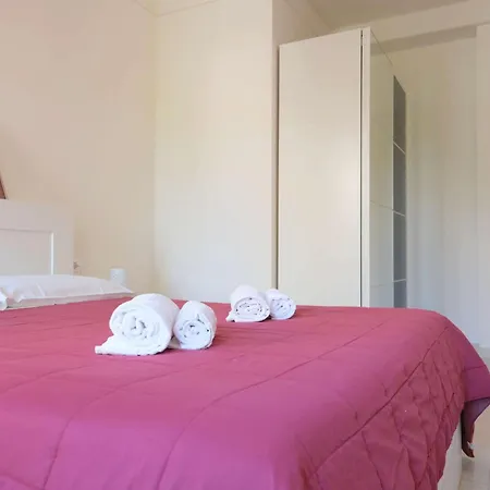 Vr - Cangrande On The River Верона