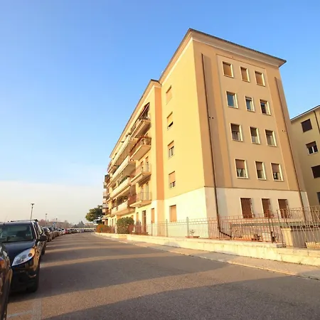 Vr - Cangrande On The River *