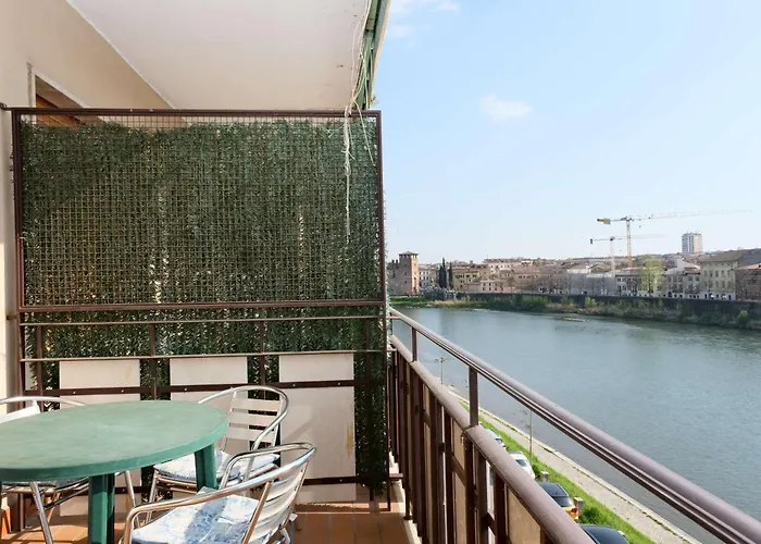 Vr - Cangrande On The River דירה